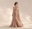 Drapeli Kumaş Nedir? Drape Elbise Nasıl Kombinlenir?